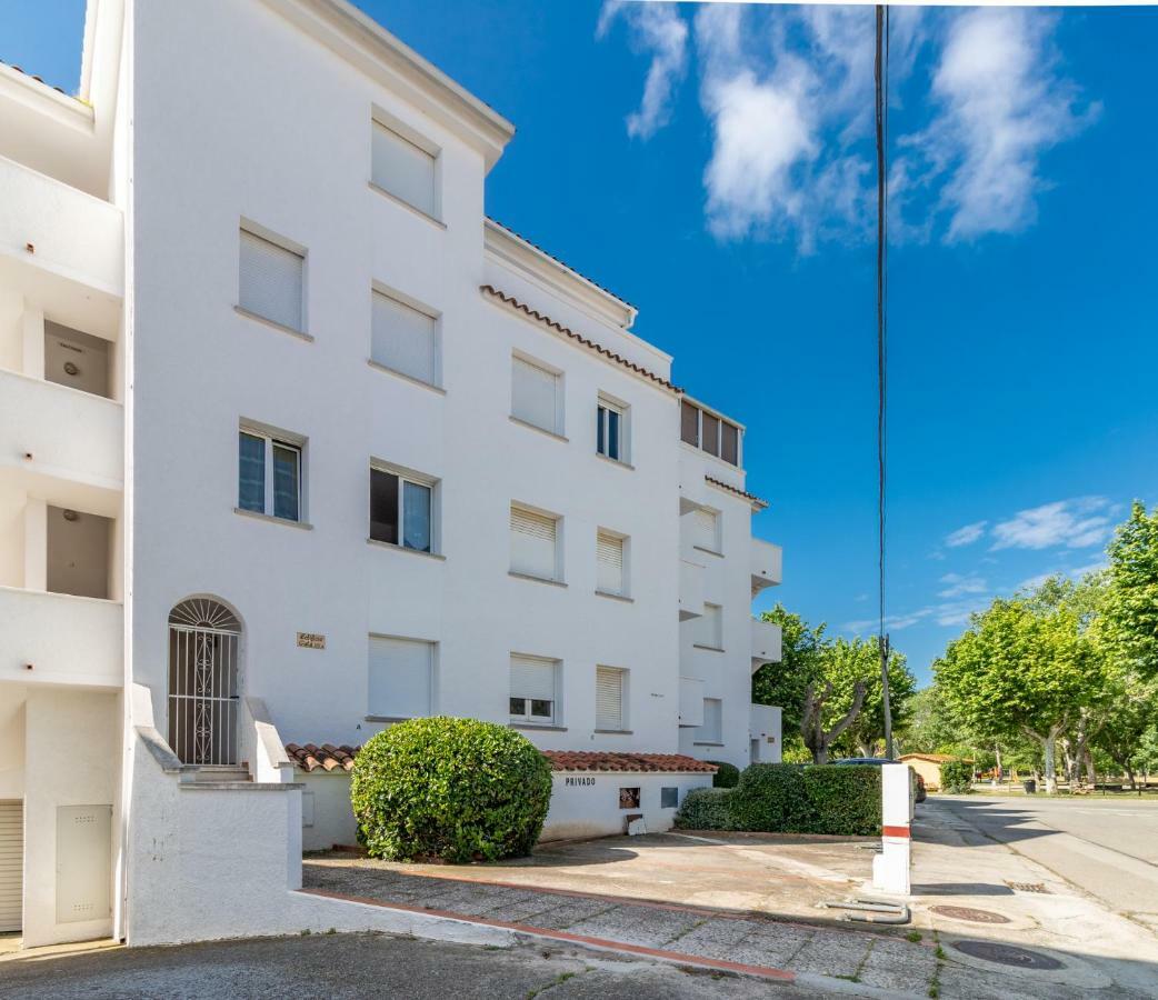 Goldhome - Valira Empuriabrava Kültér fotó
