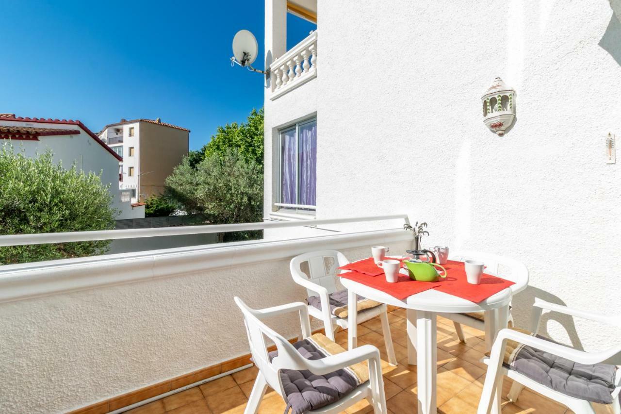 Goldhome - Valira Empuriabrava Kültér fotó
